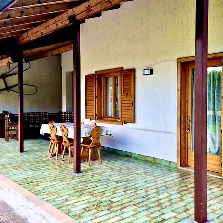 Chalet Nando Σαλέ