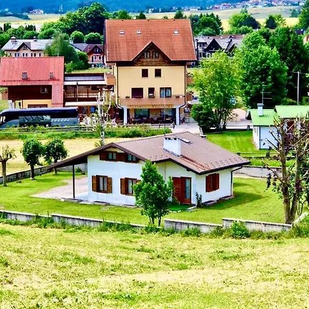 Chalet Nando * أسياجو